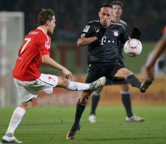 前所未有的 前所未有的