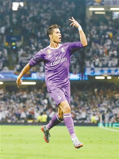 他為紅軍出 他為紅軍出